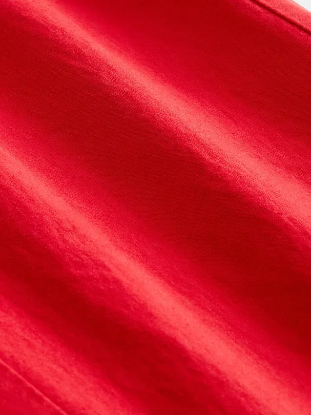 Raka, avslappnade ankellånga byxor i linneblandning