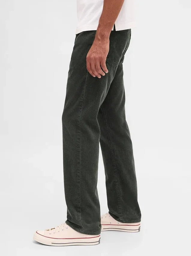 Relaxade raka byxor i corduroy