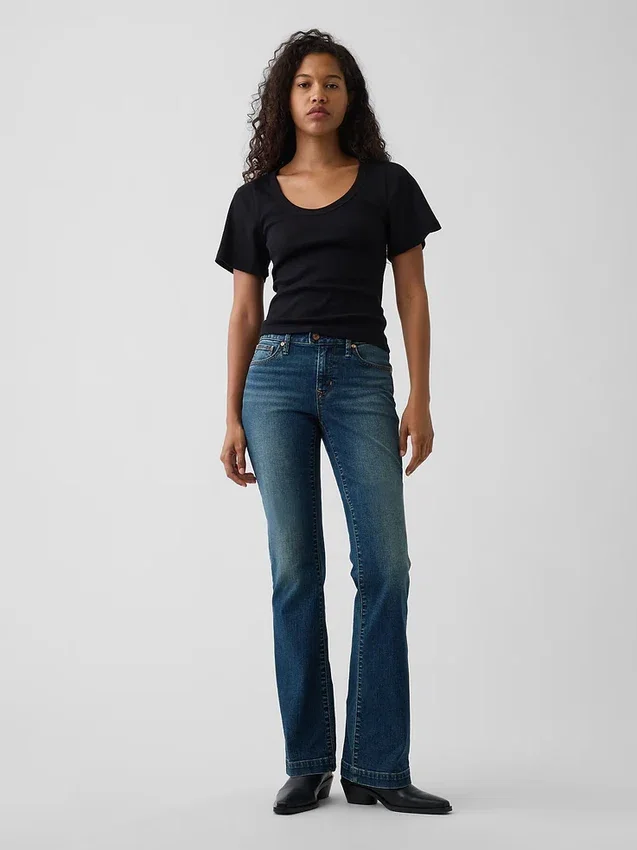 Ribbad T-shirt med rund hals