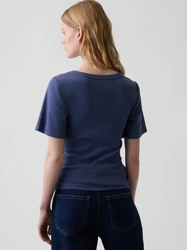 Ribbad T-shirt med rund hals