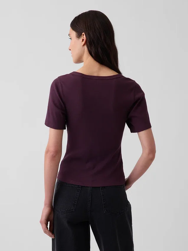 Ribbad T-shirt med rund hals