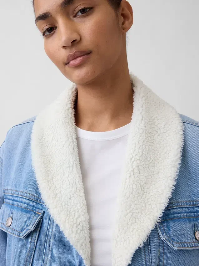 Sherpa-fodrad denimjacka med sjalkrage