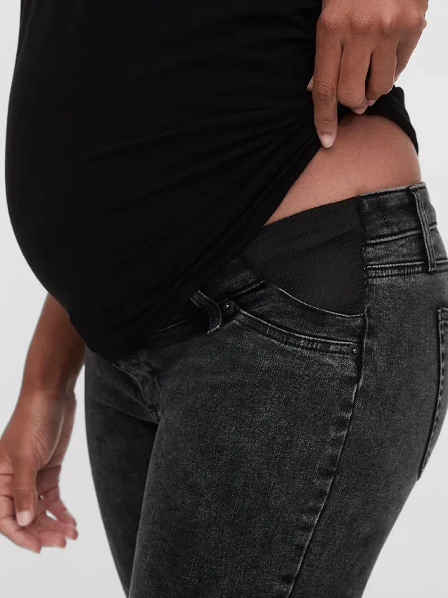 Skinny jeans med insats för mammakläder