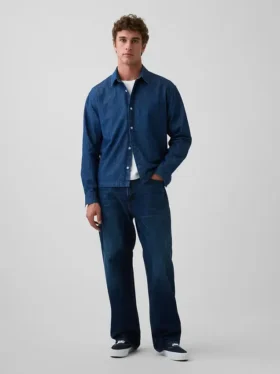 Skjorta i denim med avslappnad passform och rak nederkant