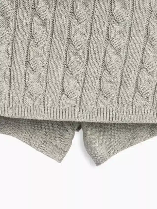 Skort i kabelstickad tröja för barn