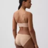 Sömlös, ribbad triangel-bralette