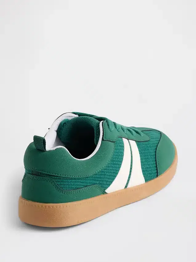 Sneakers i corduroy för barn