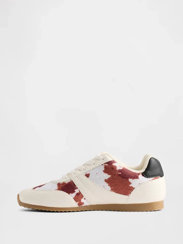 Sneakers med ko-mönster för barn