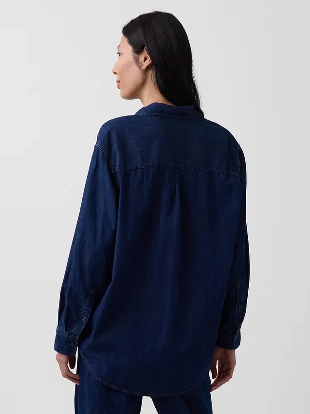 Stor denimskjorta