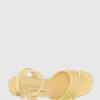 Sunnie-sandalen med kilklack