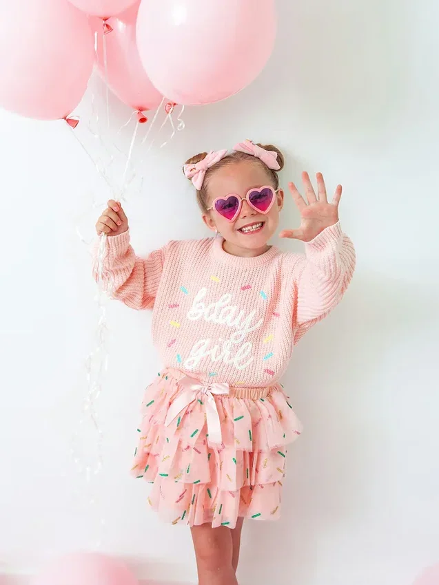 Sweet Wink Birthday Girl Sprinkle-stickad tröja