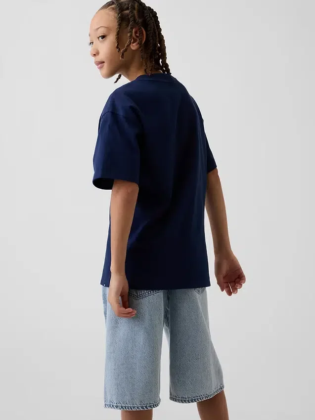T-shirt för barn i tjockt tyg med avslappnad passform och Gap Logo