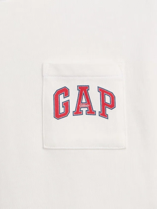 T-shirt för barn i tjockt tyg med avslappnad passform och Gap Logo