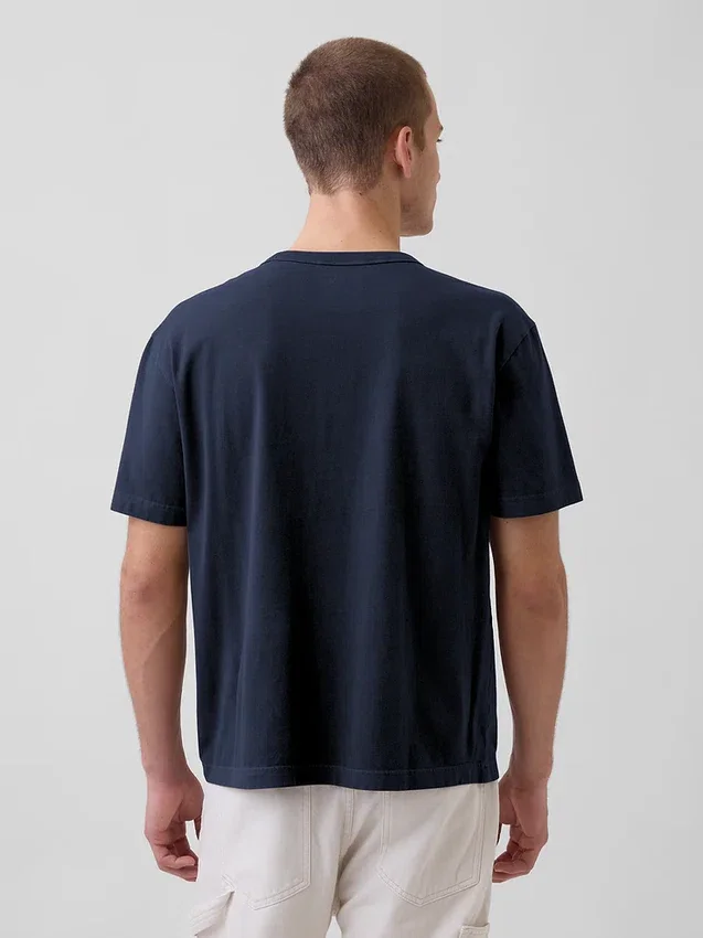 T-shirt i avslappnad passform för vuxna
