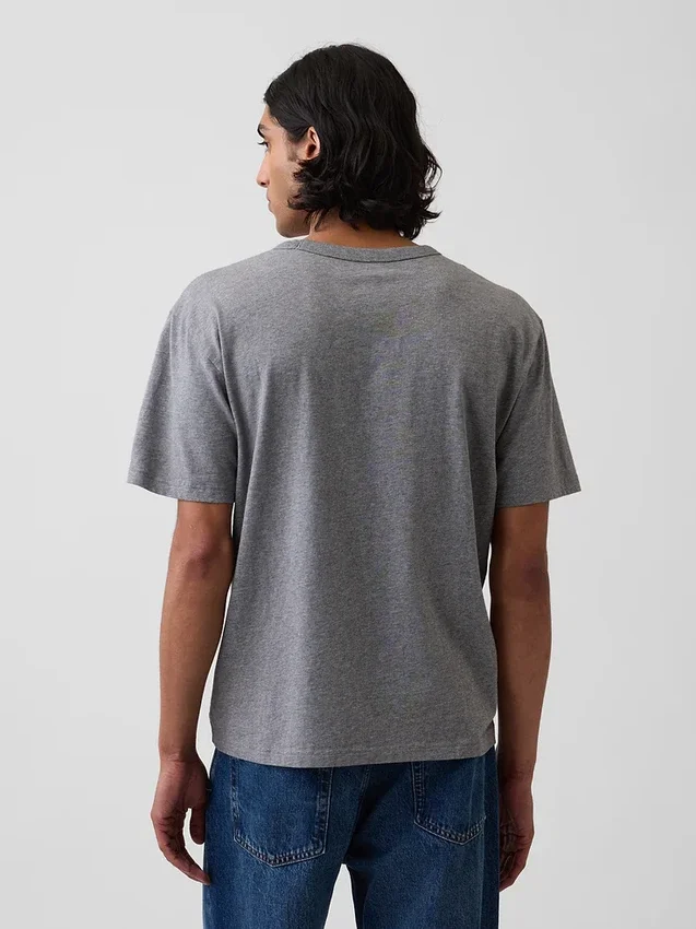 T-shirt i avslappnad passform för vuxna