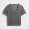 T-shirt i linneblandning med avslappnad passform och V-ringning