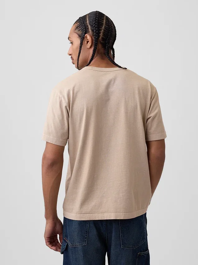 T-shirt med avslappnad passform