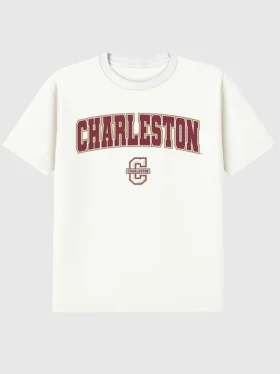 T-shirt med College of Charlestons Arch Logo som sekundär grafik