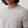 T-shirt med ficka i ekologisk bomull för vuxna