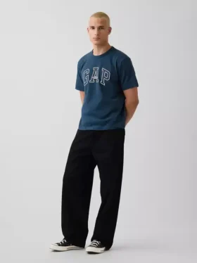 T-shirt med Gap Arch Logo