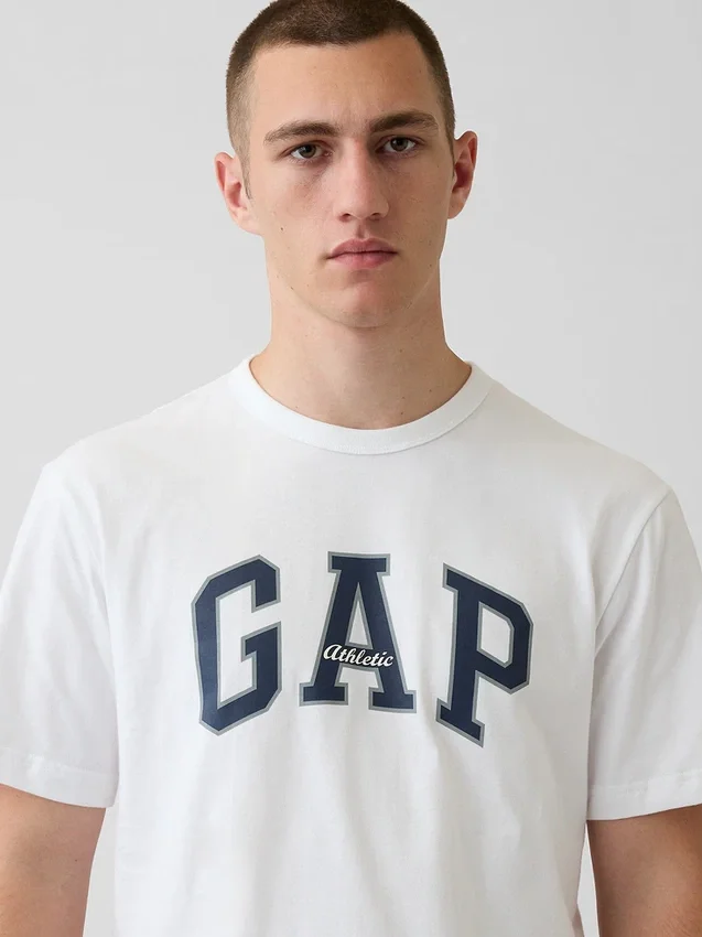 T-shirt med Gap Arch Logo