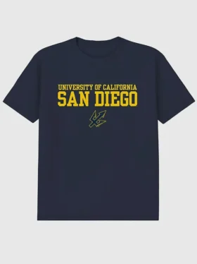 T-shirt med ”Legacy”-motiv från University of California San Diego