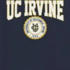 T-shirt med University of California Irvines universitetsvapen
