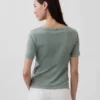 T-shirts i ekologisk bomull med V-ringning