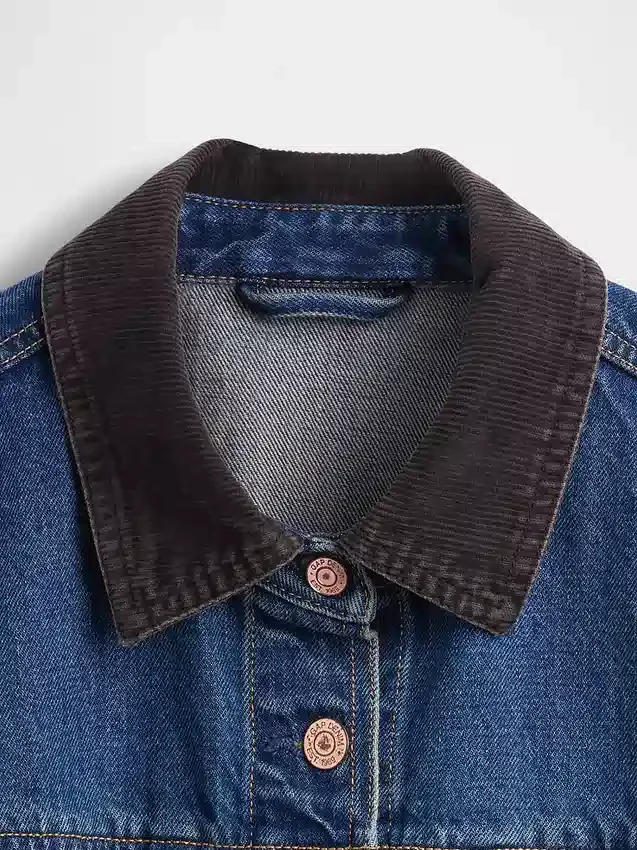 Tajt sittande lång denimjacka