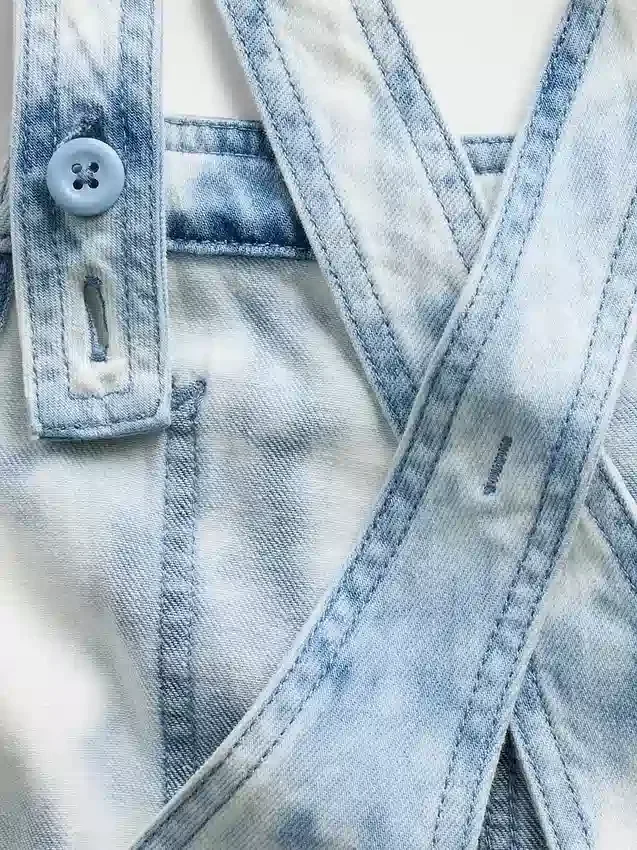 Tie-dye-jeansshorts för barn i avslappnad passform