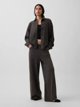 Tjock fransk frotté-skjorta i oversized-modell med knappar fram