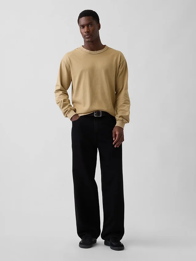 Tjock, kort T-shirt