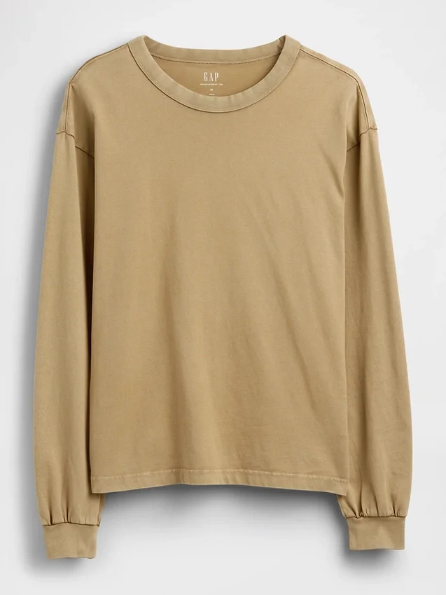 Tjock, kort T-shirt