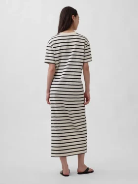 Tjock, oversized maxiklänning i T-shirt-stil
