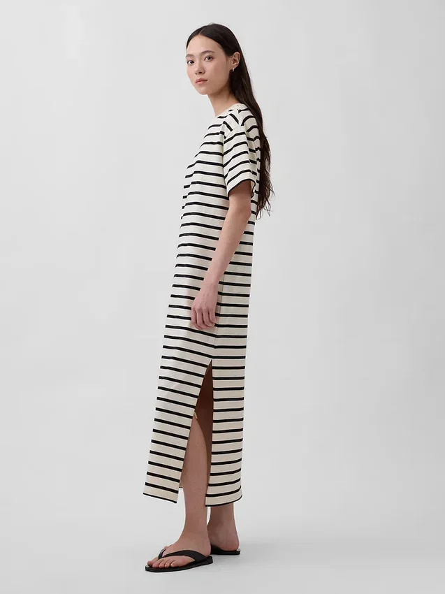 Tjock, oversized maxiklänning i T-shirt-stil