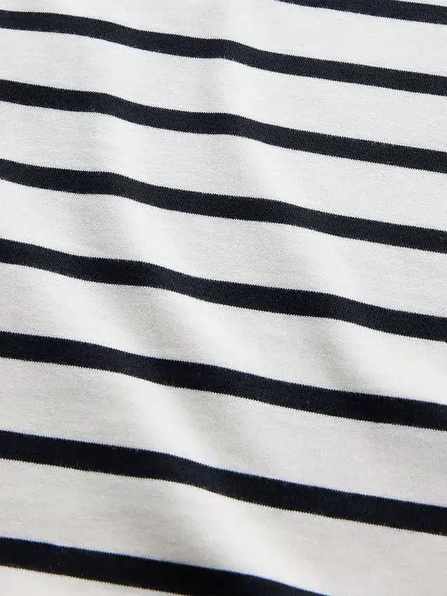 Tjock, oversized maxiklänning i T-shirt-stil