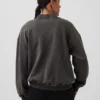 Tjock sweatshirt i fransk frotté med hög krage och oversized-passform
