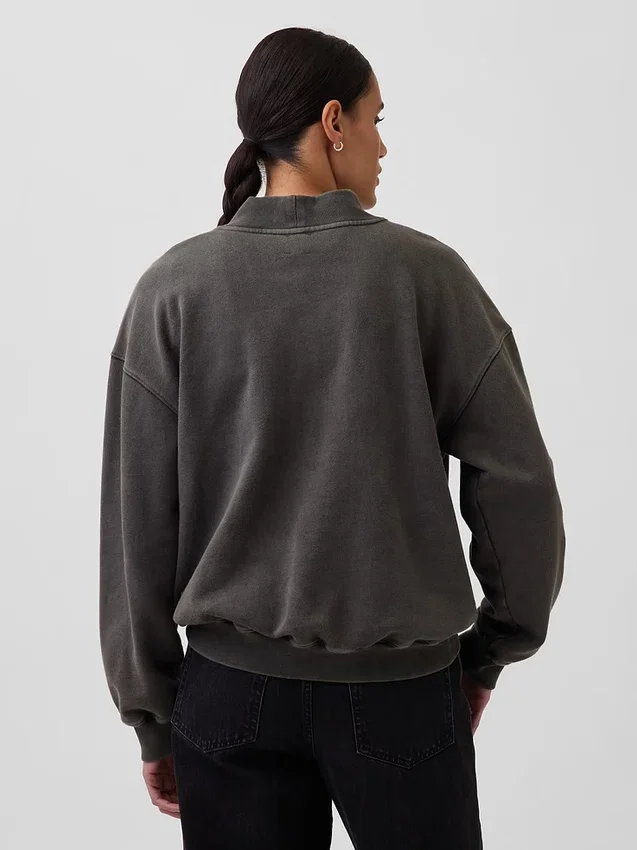 Tjock sweatshirt i fransk frotté med hög krage och oversized-passform