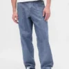 Tjocka, baggy jeans i chambray