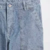 Tjocka, baggy jeans i chambray