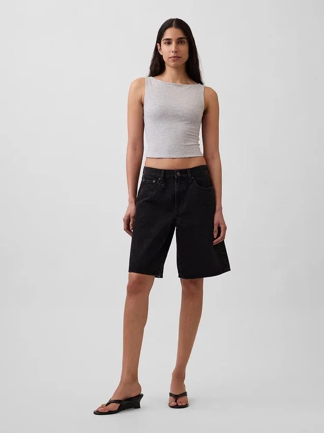 Tätstickad jersey-tanktop med båthals och kort passform