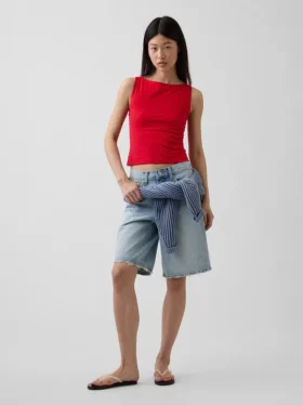 Tätstickad jersey-tanktop med båthals och kort passform