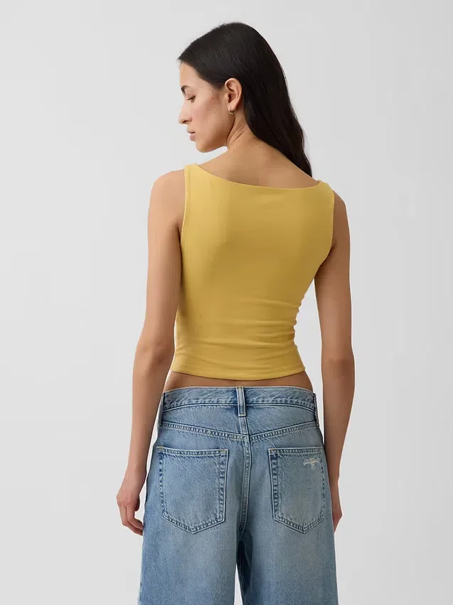 Tätstickad jersey-tanktop med båthals och kort passform