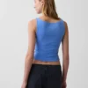 Tätstickad jersey-tanktop med båthals och kort passform
