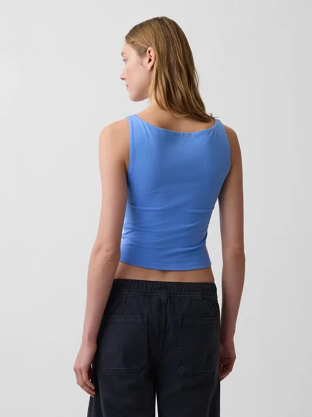 Tätstickad jersey-tanktop med båthals och kort passform