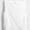 Tätstickad jersey-tanktop med båthals och kort passform