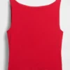 Tätstickad jersey-tanktop med båthals och kort passform