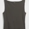 Tätstickad jersey-tanktop med båthals och kort passform