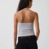 Tättstickad kort halterneck-top