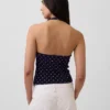Tättstickad kort halterneck-top
